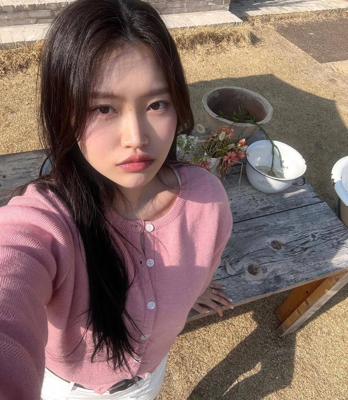 지영
